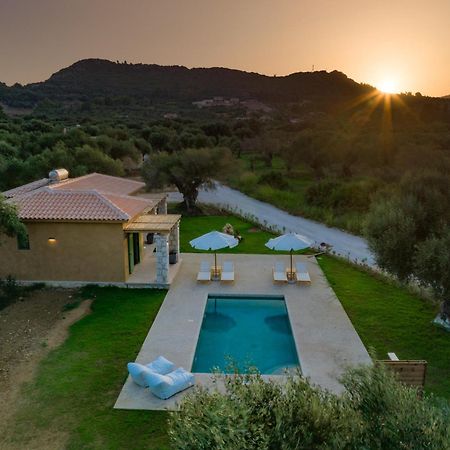 Terra Oleana Cottages Vasilikí Dış mekan fotoğraf